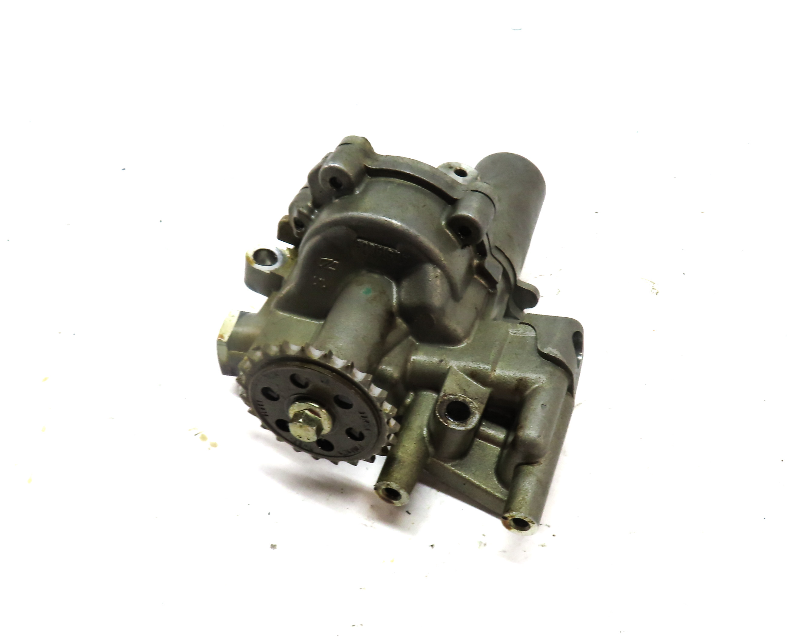 2010 LAND ROVER LR4 (L319) 5.0L NON SUPER ENGINE OIL PUMP — exact item pictured